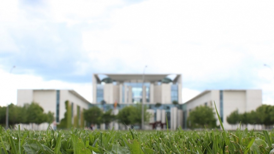 Federal Chancellery in Berlin relexa hotel Berlin - Federal Chancellery in Berlin